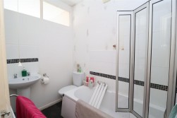 King Street, Hodthorpe, S80