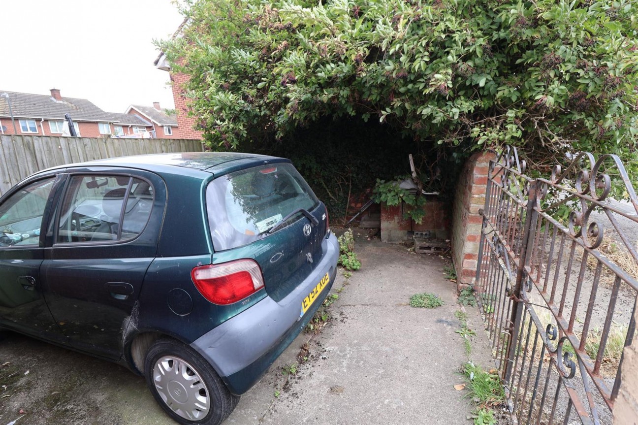 King Street, Hodthorpe, S80