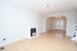 Holding, Worksop, S81