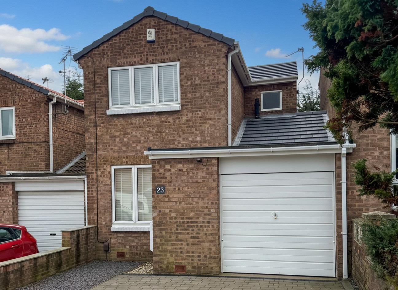 Holding, Worksop, S81