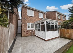 Holding, Worksop, S81