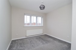 Holding, Worksop, S81