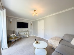Willow Drive, Shireoaks, S81