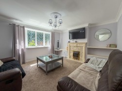 Windmill Lane, Worksop, S80