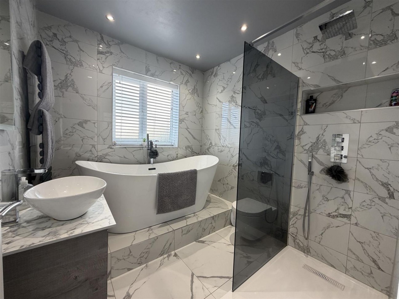 South Parade, Worksop, S81