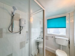 Queen Street, Creswell, S80