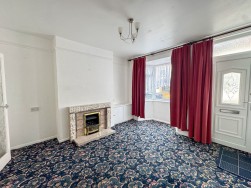 Queen Street, Creswell, S80