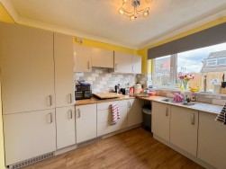 Kenilworth Drive, Carlton-In-Lindrick, S81