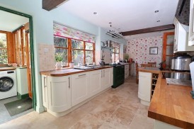 Greenway, Carlton-In-Lindrick, S81
