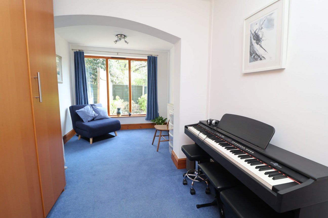 Greenway, Carlton-In-Lindrick, S81