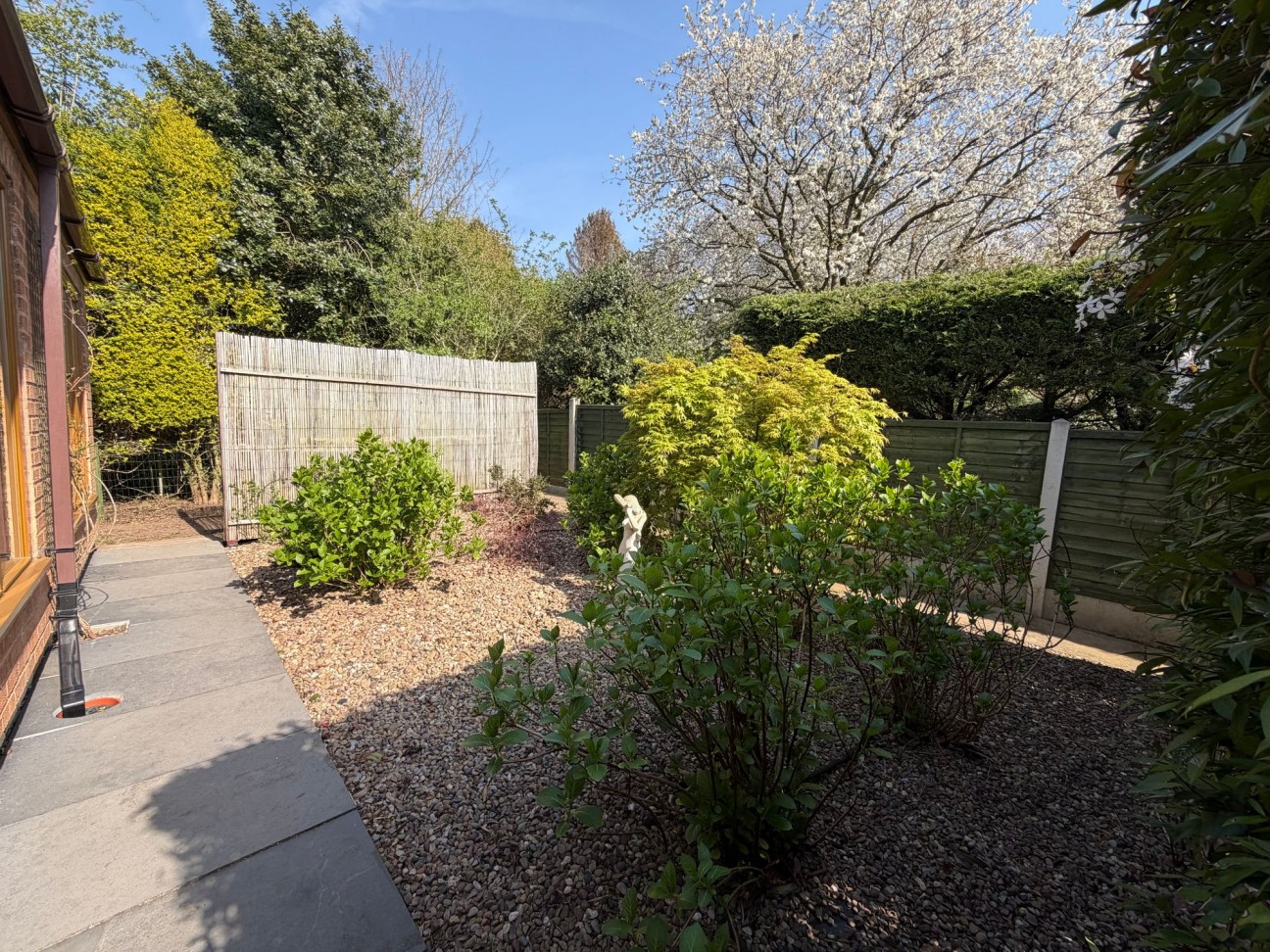 Greenway, Carlton-In-Lindrick, S81