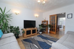 Winberry Avenue, North Anston, S25