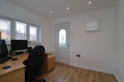 Broomhill Avenue, Worksop, S81