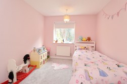 Broomhill Avenue, Worksop, S81