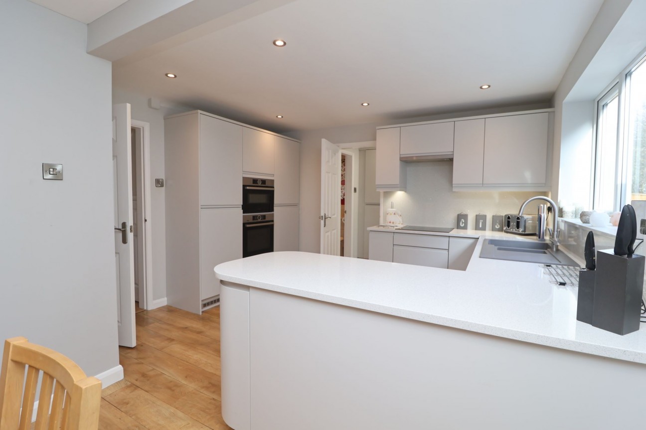 Broomhill Avenue, Worksop, S81