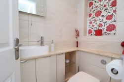 Broomhill Avenue, Worksop, S81