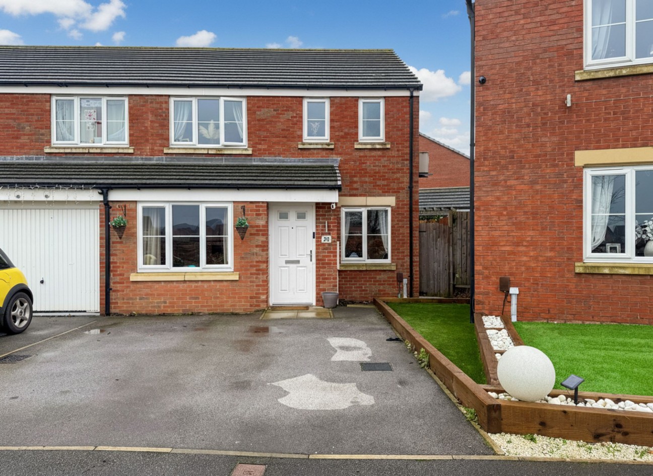 Candle Crescent, Thurcroft, S66