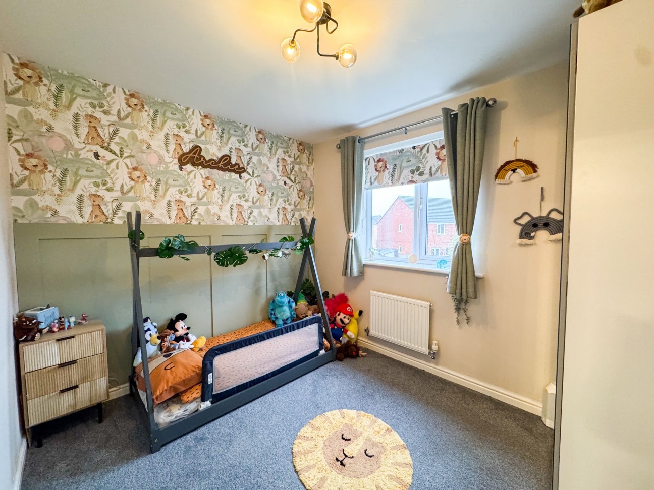 Candle Crescent, Thurcroft, S66