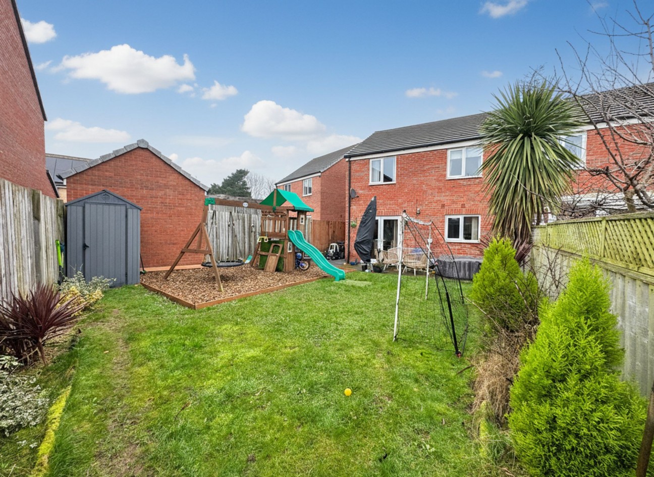 Candle Crescent, Thurcroft, S66