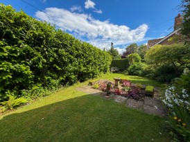 Station Road, Whitwell, S80