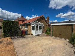 Station Road, Whitwell, S80