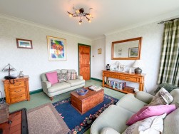 Station Road, Whitwell, S80