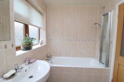Scholey Avenue, Woodsetts, S81