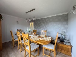 Long Lane, Carlton-In-Lindrick, S81