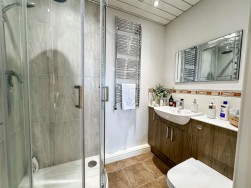 Long Lane, Carlton-In-Lindrick, S81