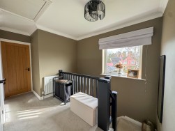 High Road, Carlton-In-Lindrick, S81