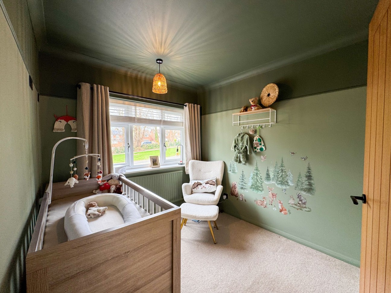 High Road, Carlton-In-Lindrick, S81