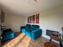 High Road, Carlton-In-Lindrick, S81