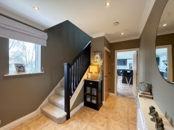 High Road, Carlton-In-Lindrick, S81