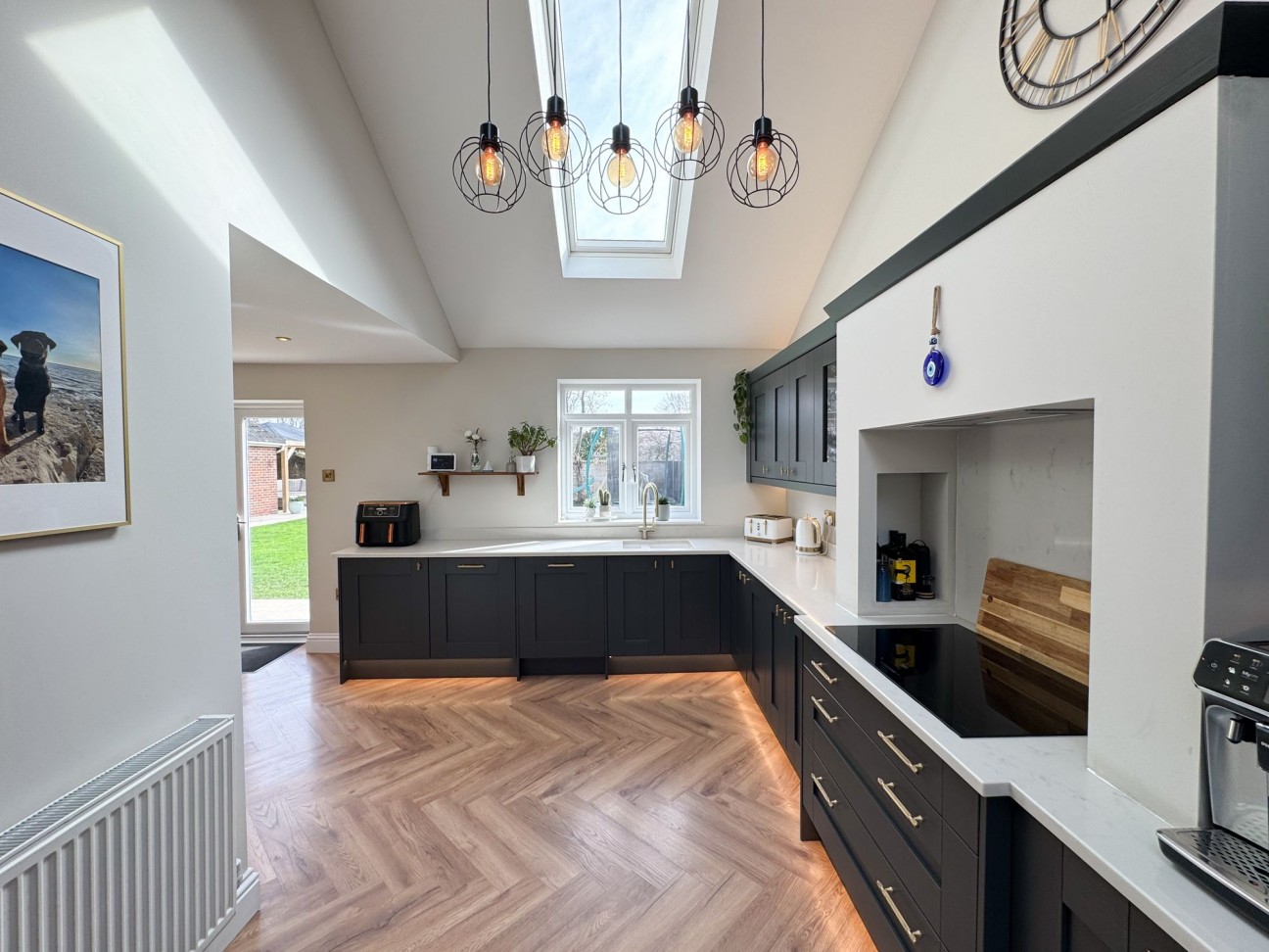 High Road, Carlton-In-Lindrick, S81