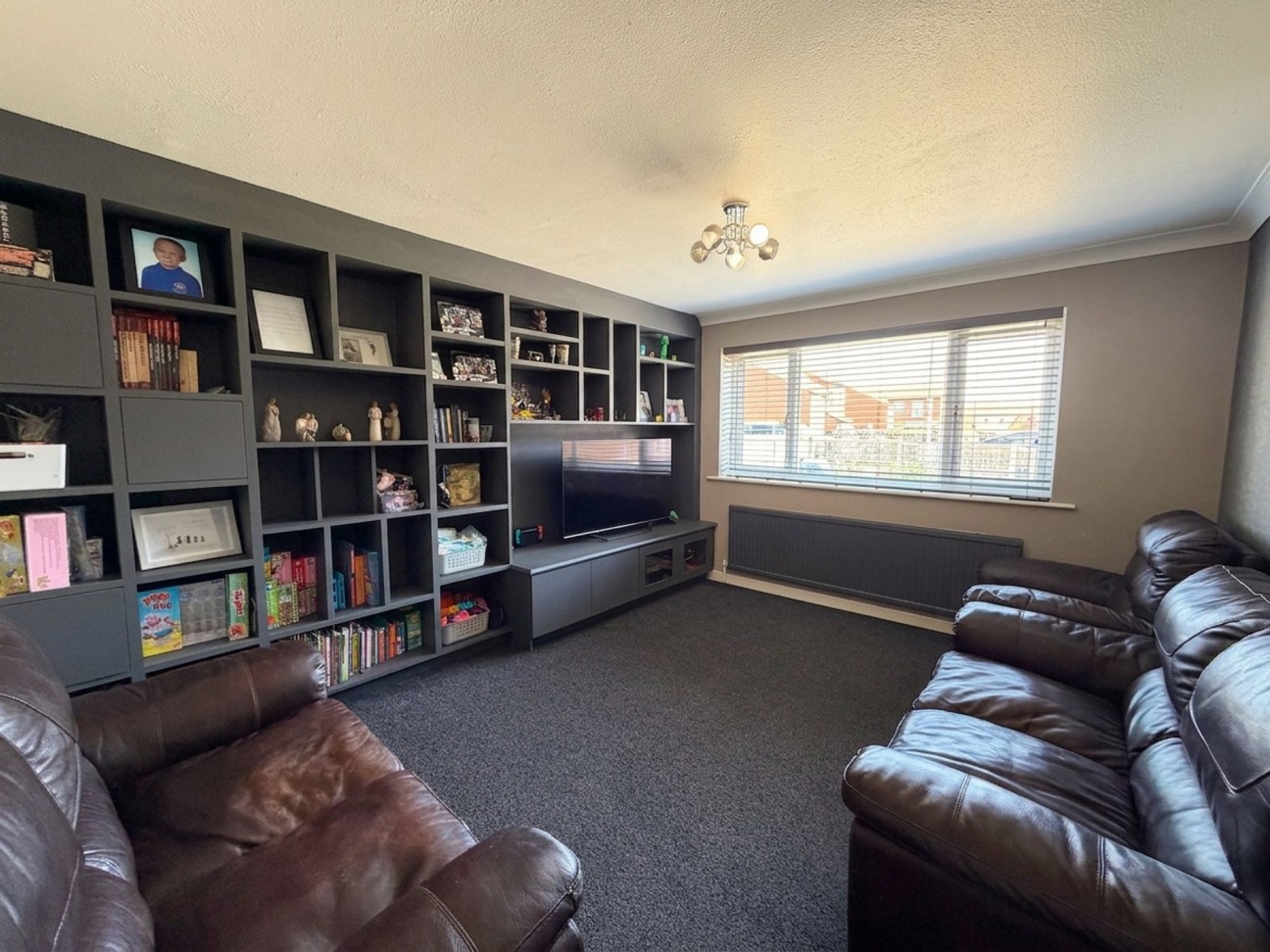 Wharfedale, Worksop, S81