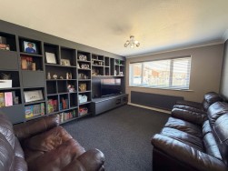 Wharfedale, Worksop, S81