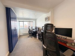 Wharfedale, Worksop, S81
