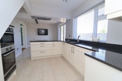 Kingsway, Hodthorpe, S80