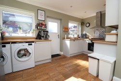 Ramsden Avenue, Langold, S81