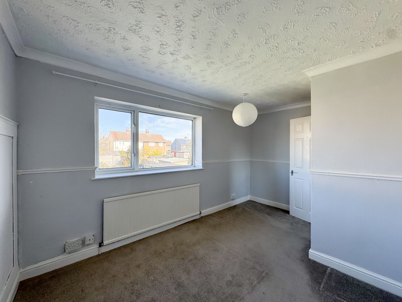 Long Lane, Carlton-In-Lindrick, S81