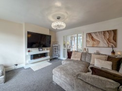 Anston Avenue, Worksop, S81