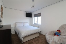 Samian Close, Worksop, S81