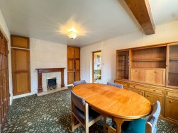 Doles Lane, Whitwell, S80