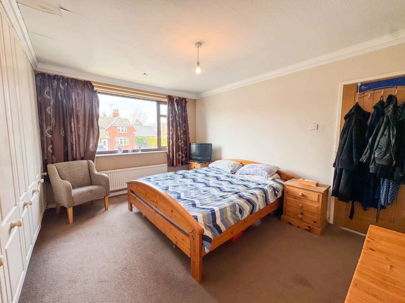 High Road, Carlton-In-Lindrick, S81
