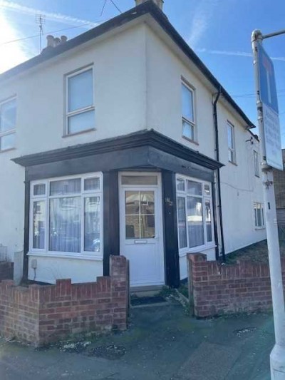 View full details for Estcourt Road, Watford