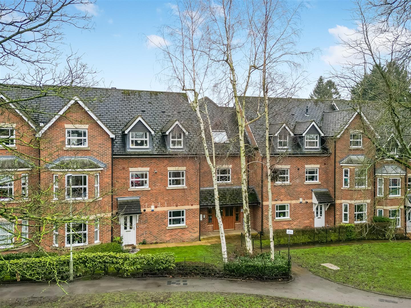 Abbey Springs, Darlington