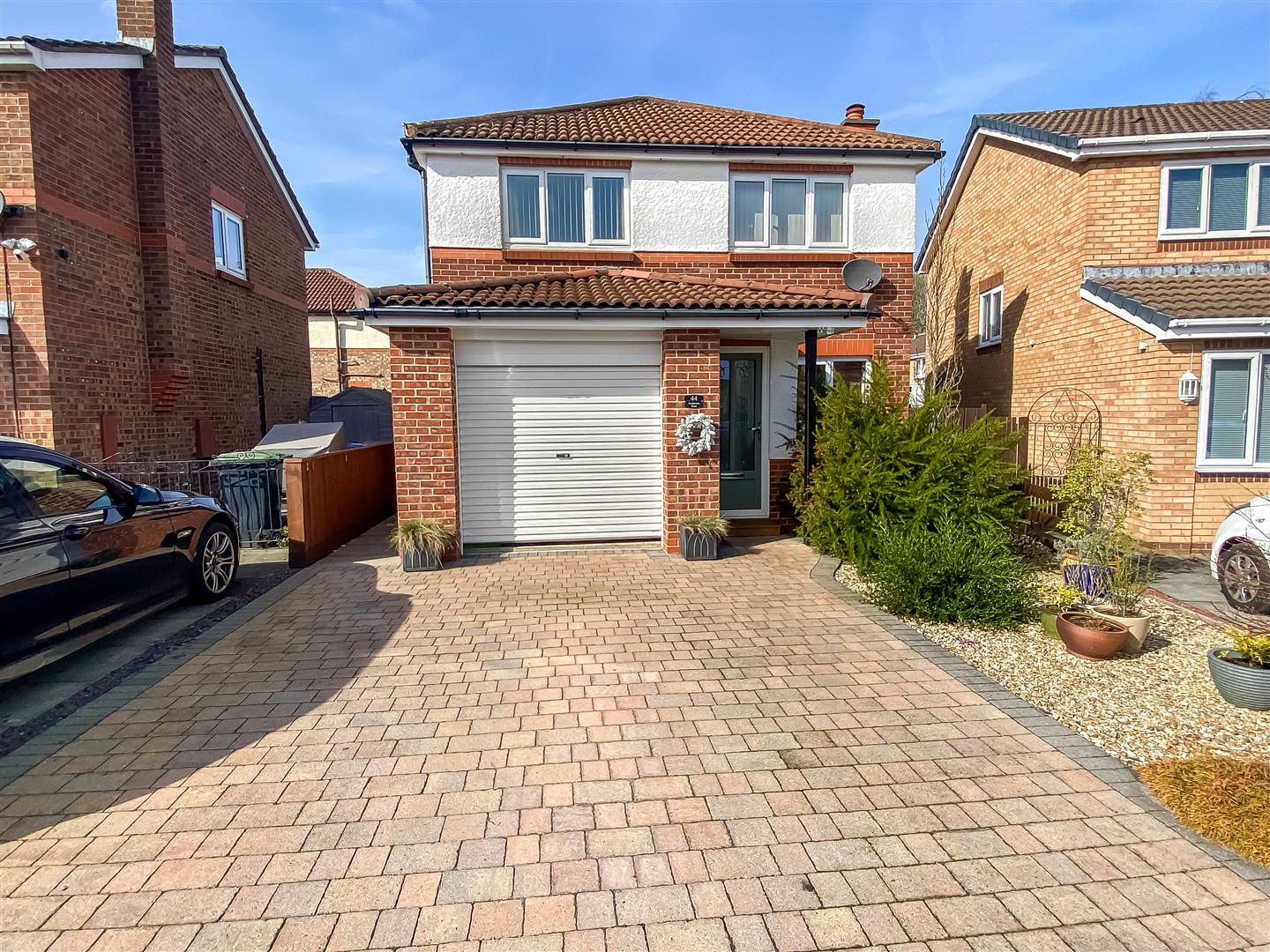 Pemberton Road, Woodham