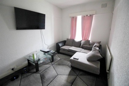 photo for Elstree, Borehamwood, Hertfordshire