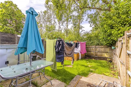 photo for Danziger Way, Borehamwood, Hertfordshire