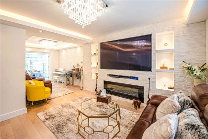 photo for Borehamwood, Hertfordshire